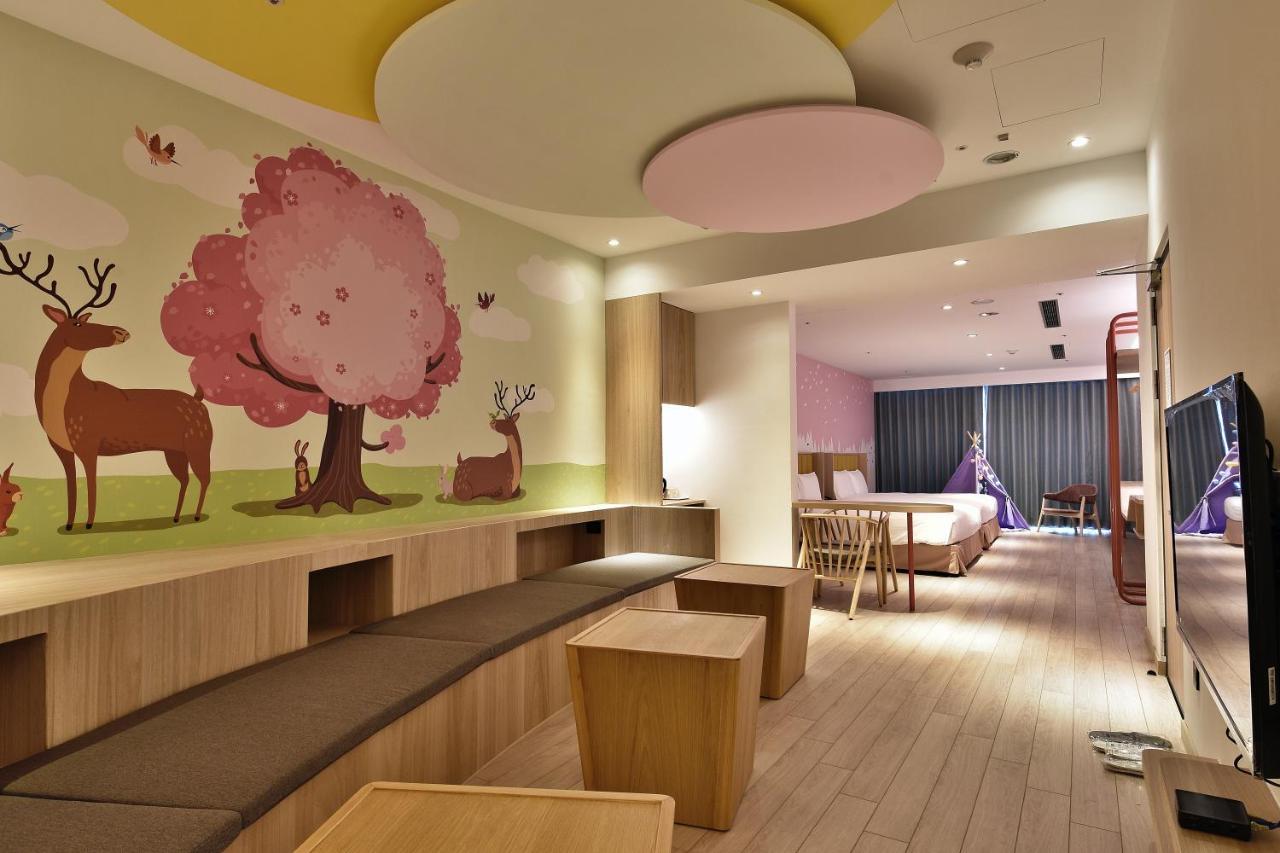 The Brick Hotel 太保市 エクステリア 写真
